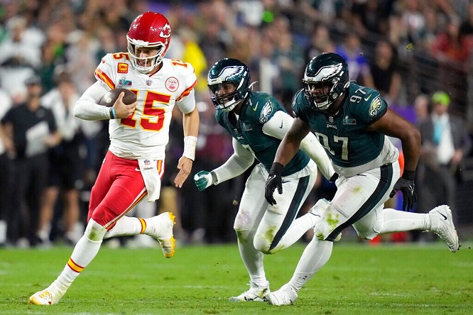 Philadelphia Eagles möter omedelbara utgångar på olika positioner efter misslyckande